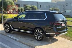 بي ام دبليو X7